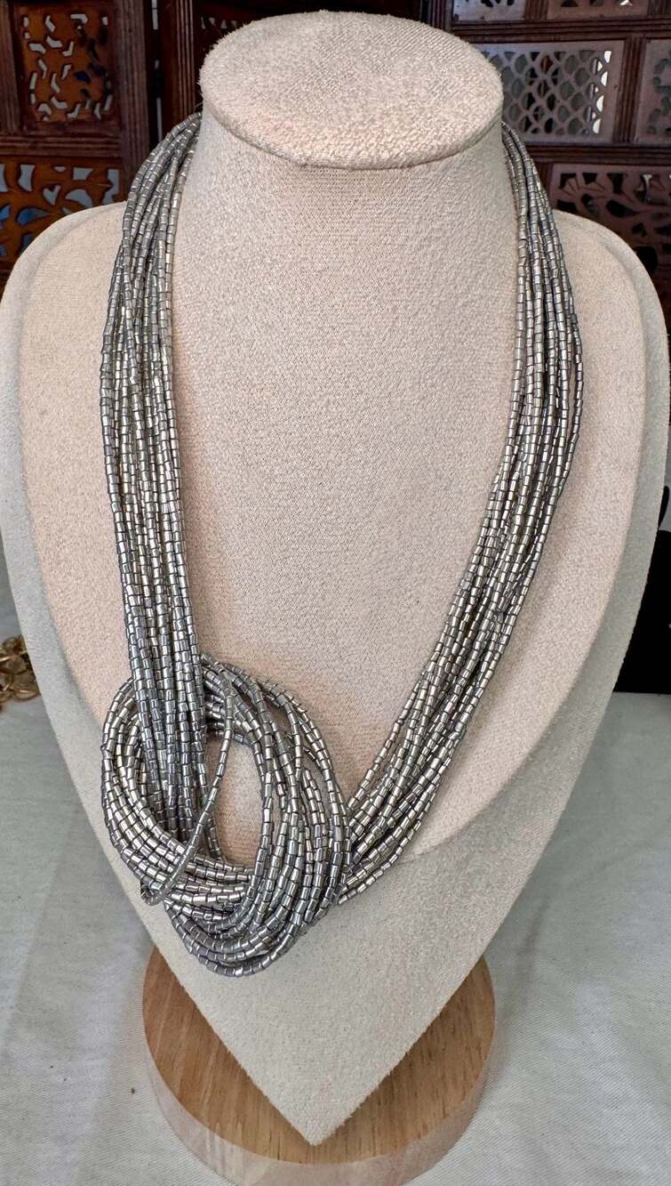 Vintage Silvertone Seed Bead Necklace